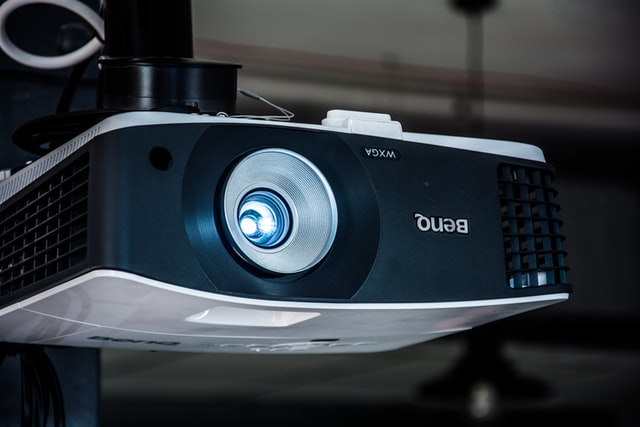 Best Portable Projectors For Business Presentations
